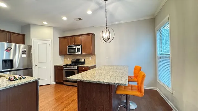 $2,700 | 2160 Greencrest Circle, Alpharetta, GA 30004