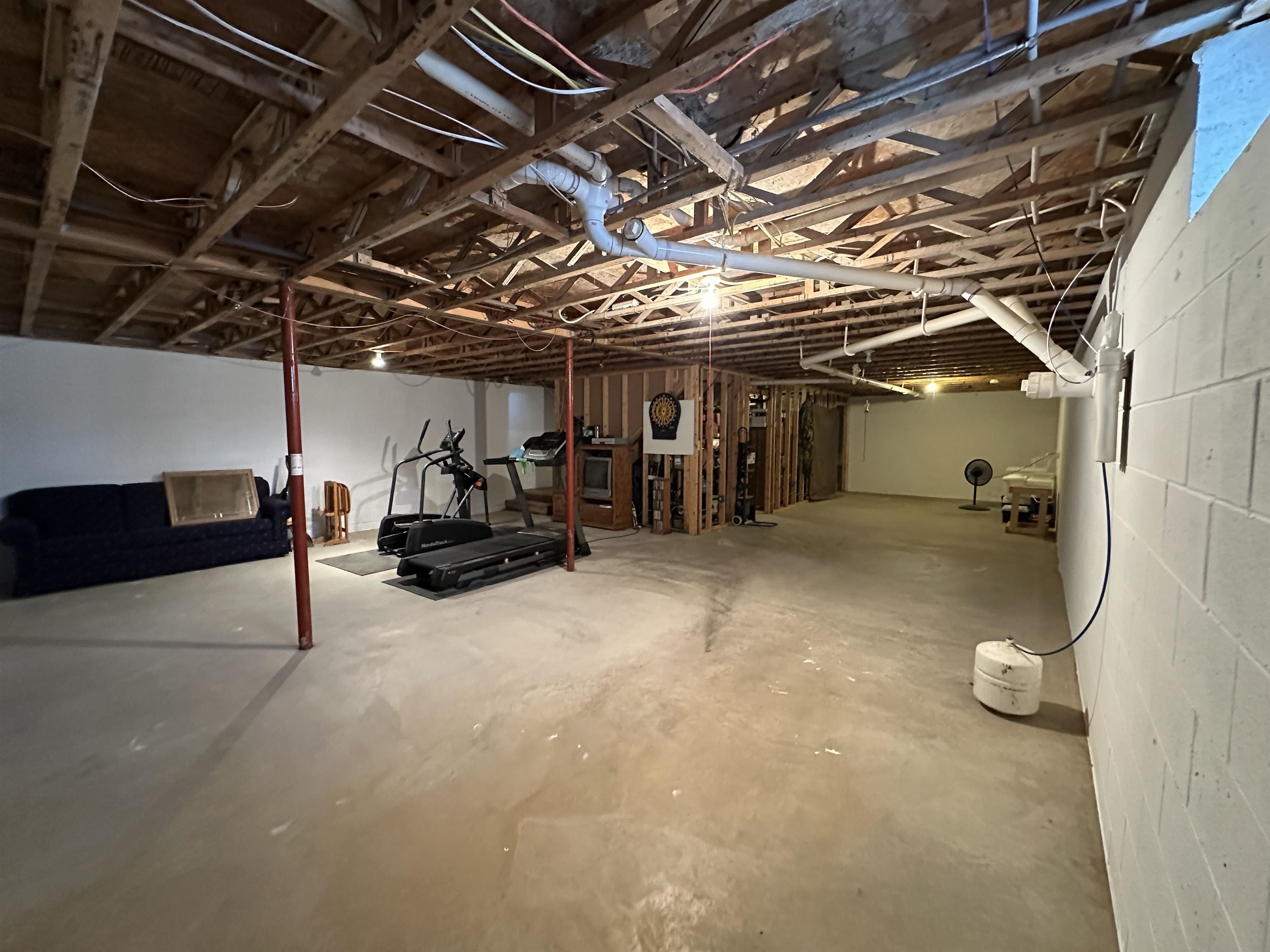 5495 Burton Road Capac, MI 48014 - Photo 25 of 43 50166119-e6d93c97-3d64-4c85-8504-3f7eca4ed8d6.JPG