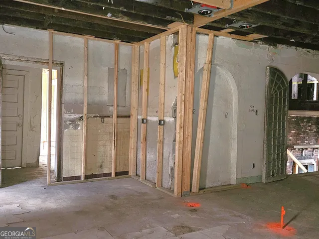 $185,000 | 2004 Joseph E. Boone Boulevard Northwest, Atlanta, GA 30314