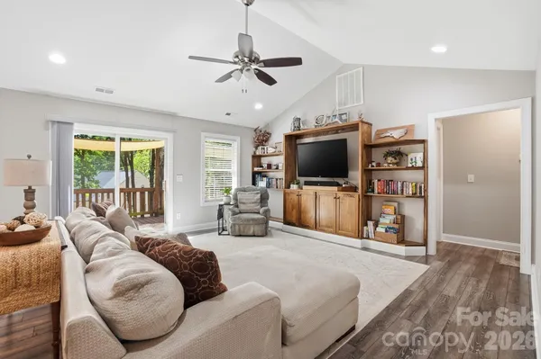 $325,000 | 646 Marigold Drive, Kannapolis, NC 28083