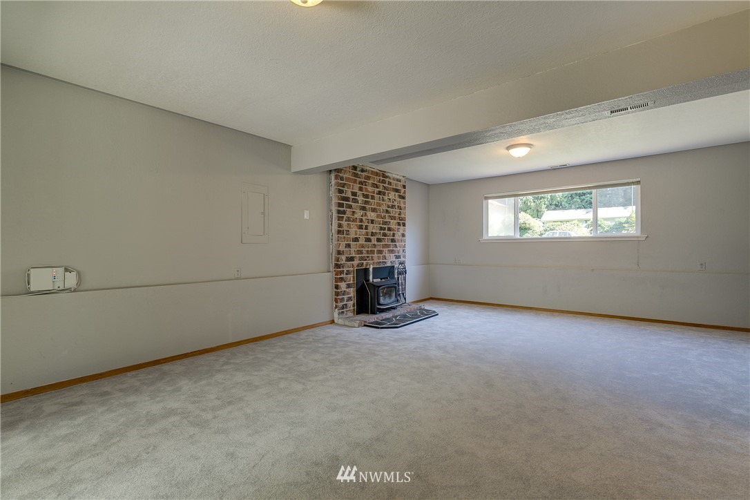2105 172nd Place Southeast Bothell, WA 98012 - Photo 20 of 24 Gallery Image 20
