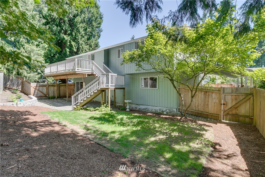 2105 172nd Place Southeast Bothell, WA 98012 - Photo 3 of 24 Gallery Image 3