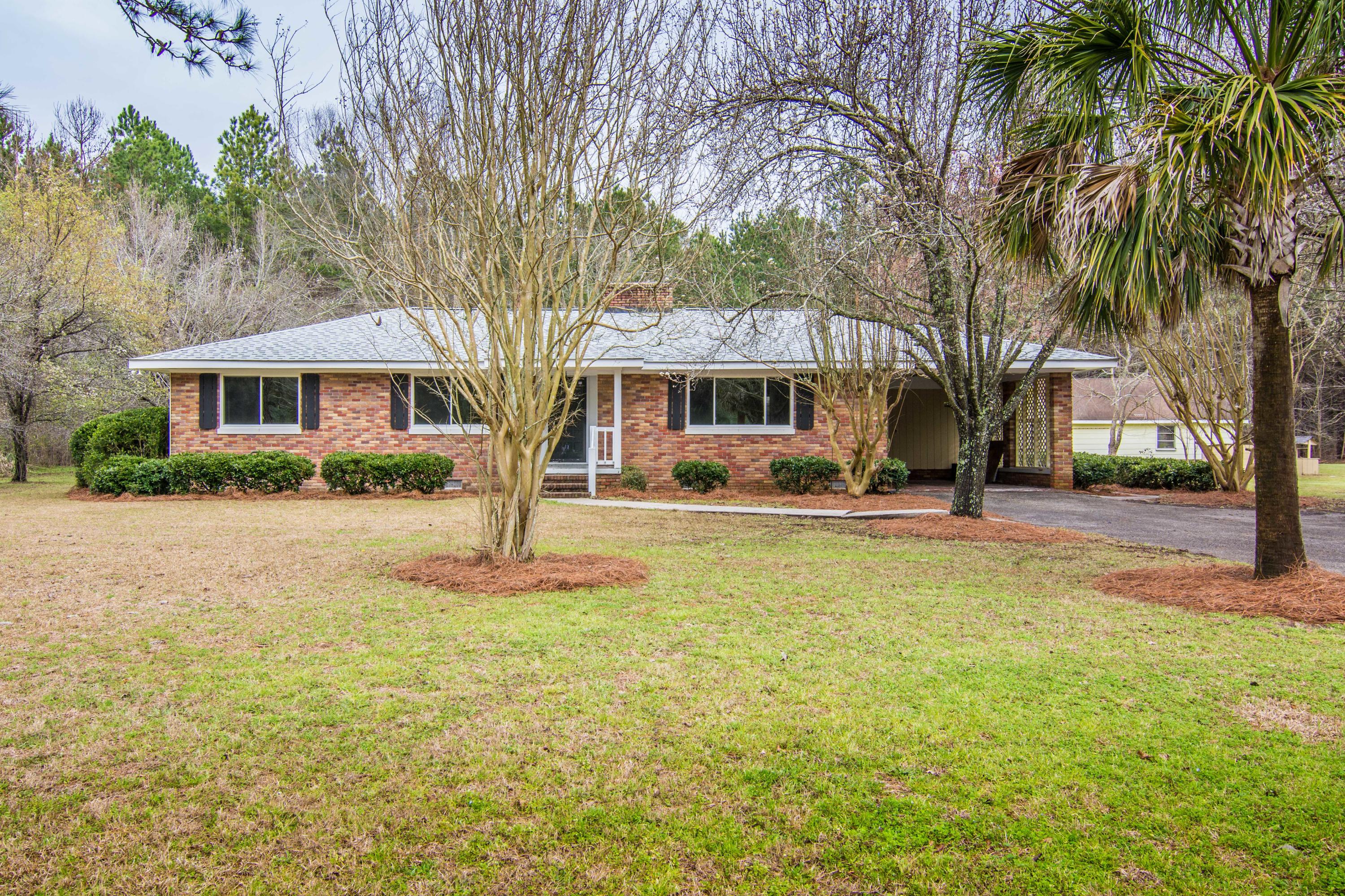 147 Country Road Bowman, SC 29018 - Photo 1 of 33 DSC_0001