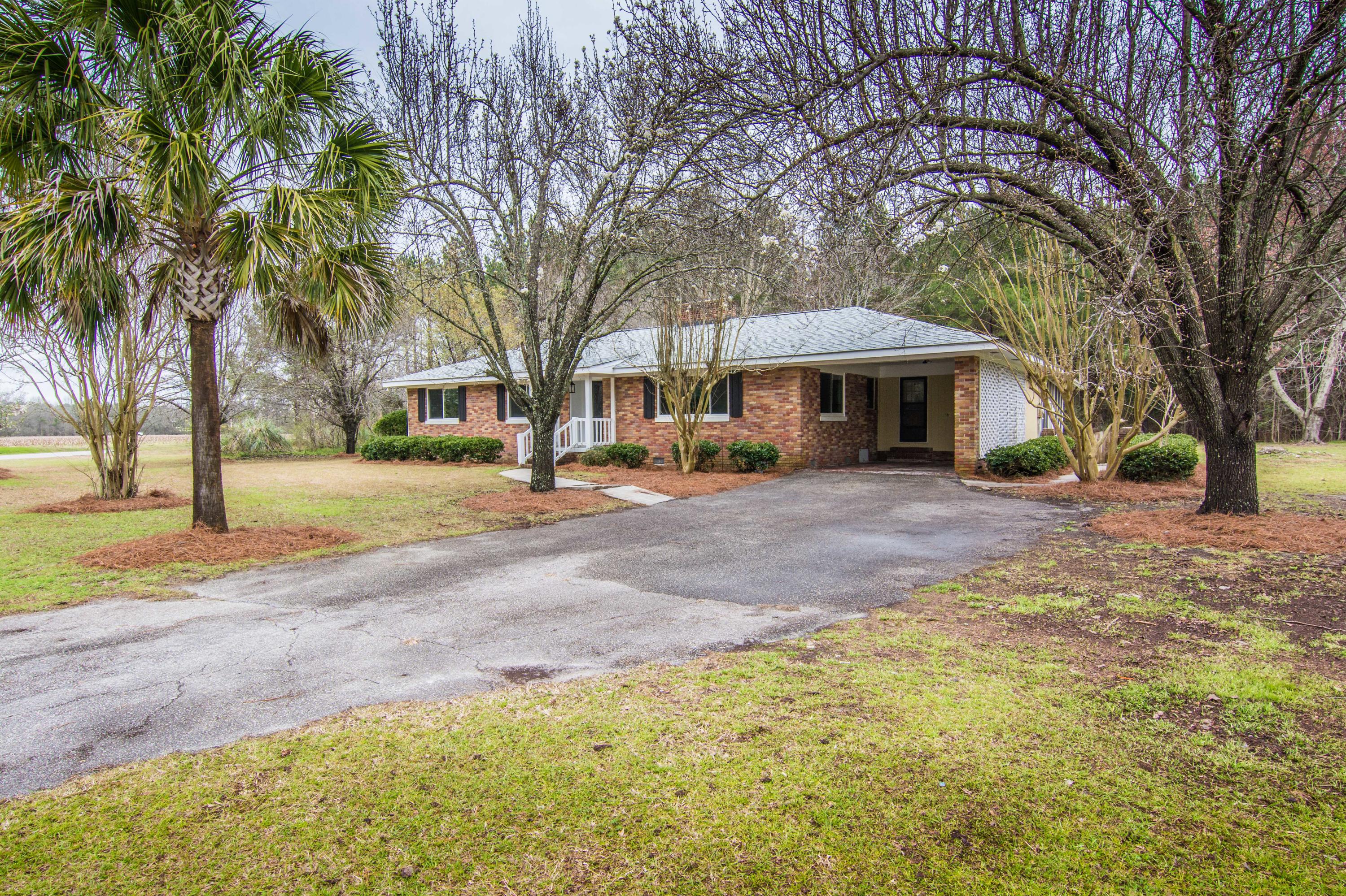 147 Country Road Bowman, SC 29018 - Photo 3 of 33 DSC_0031