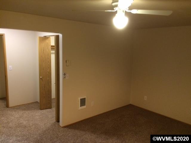 3694 Bell Road Northeast Salem, OR 97301 - Photo 18 of 20 Gallery Image 18
