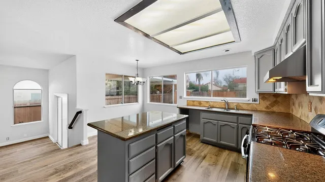 $599,999 | 1733 Nighthawk Way, Modesto, CA 95358