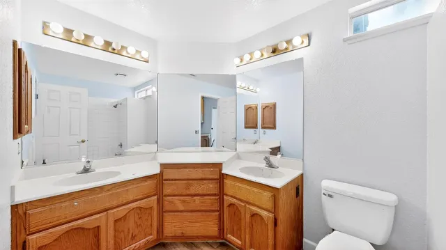 $599,999 | 1733 Nighthawk Way, Modesto, CA 95358