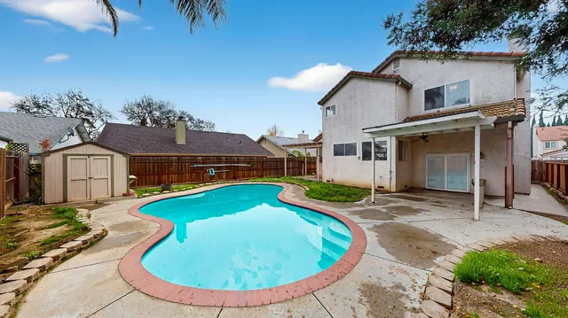 $599,999 | 1733 Nighthawk Way, Modesto, CA 95358