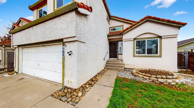 $599,999 | 1733 Nighthawk Way, Modesto, CA 95358