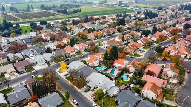 $599,999 | 1733 Nighthawk Way, Modesto, CA 95358