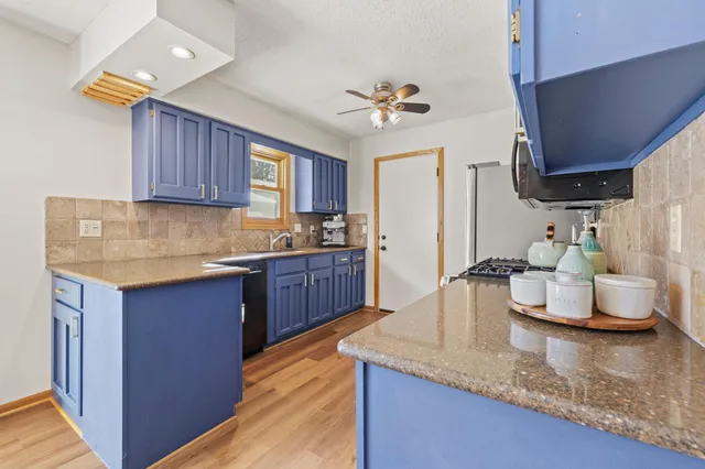 $399,900 | 13713 James Avenue South, Burnsville, MN 55337