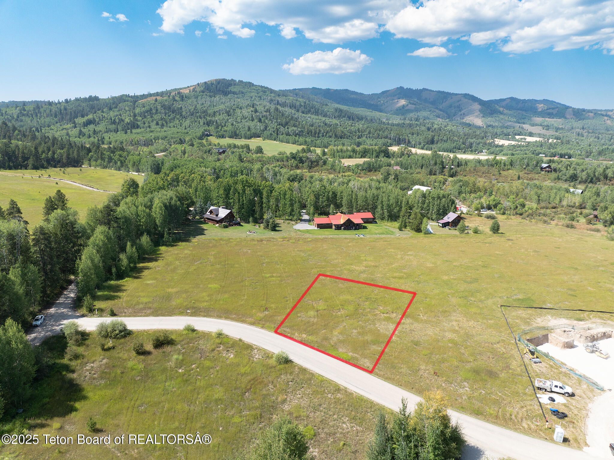 9944 Hiddenwaters Lane Victor, ID 83455 - Photo 4 of 13 DJI_0474