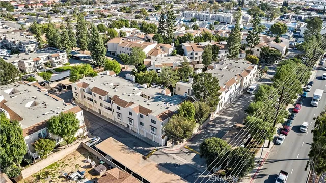 $499,000 | 4900 North Grand Avenue, Unit 215, Covina, CA 91724