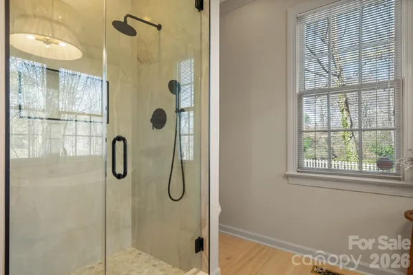 $799,900 | 550 20th Ave Court Northwest, Hickory, NC 28601