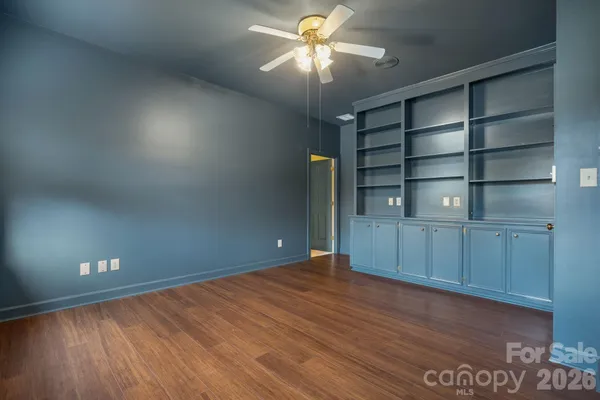 $799,900 | 550 20th Ave Court Northwest, Hickory, NC 28601