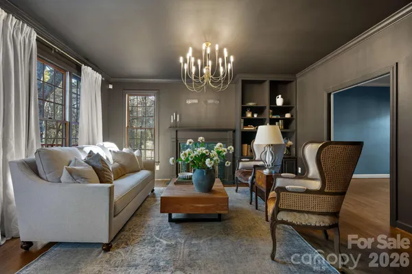 $799,900 | 550 20th Ave Court Northwest, Hickory, NC 28601