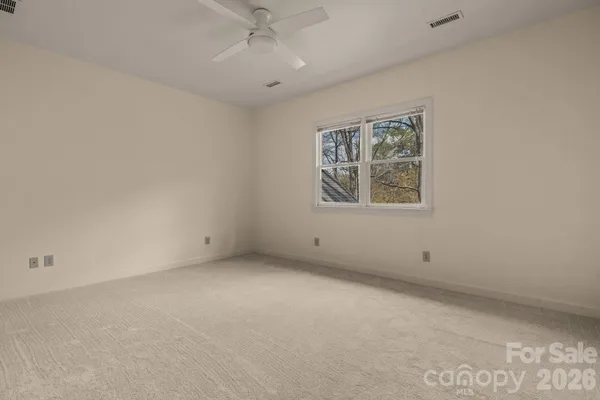 $799,900 | 550 20th Ave Court Northwest, Hickory, NC 28601