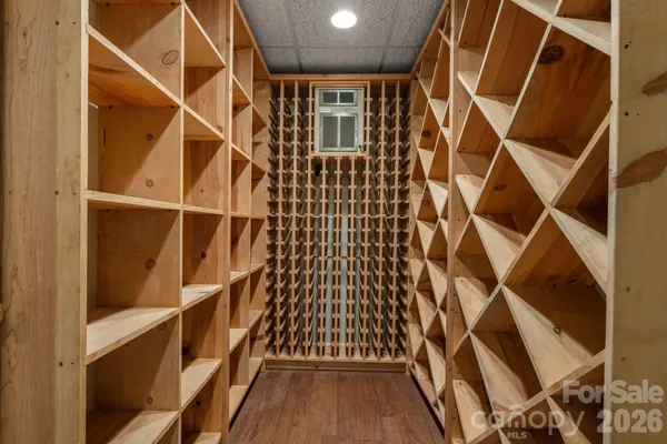 $799,900 | 550 20th Ave Court Northwest, Hickory, NC 28601