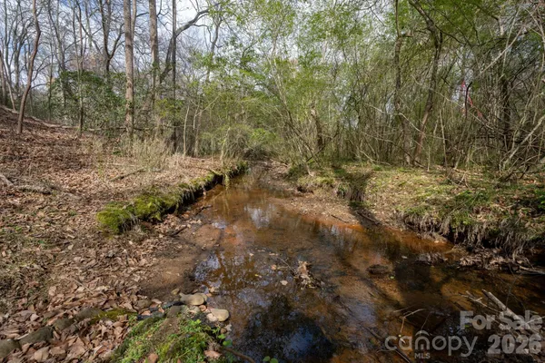 $799,900 | 550 20th Ave Court Northwest, Hickory, NC 28601