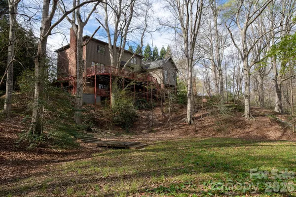 $799,900 | 550 20th Ave Court Northwest, Hickory, NC 28601