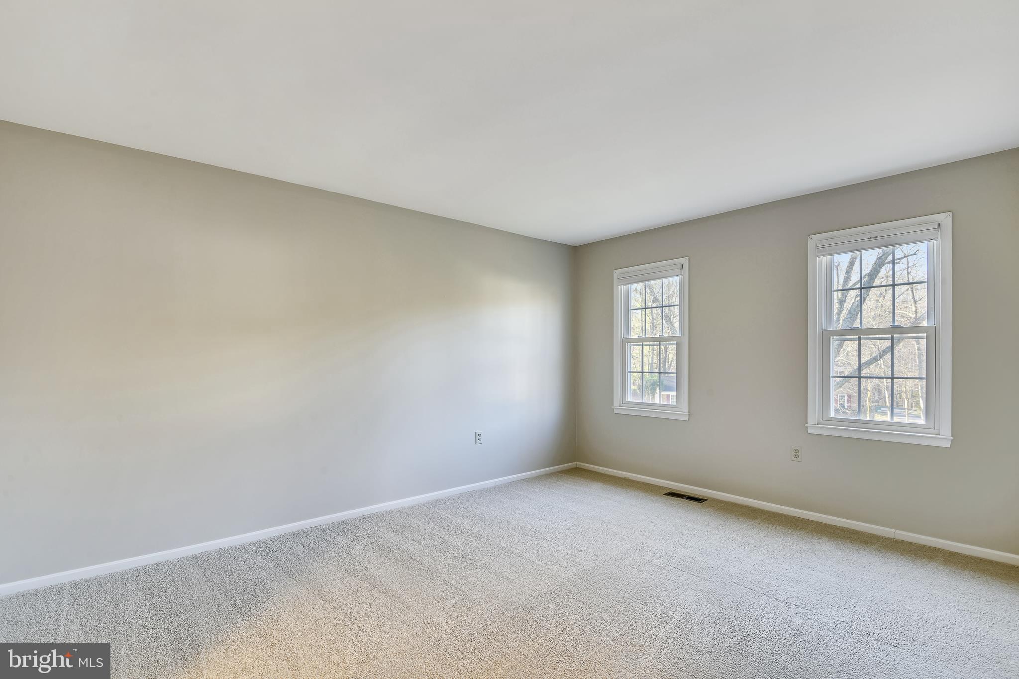 3221 Miller Heights Road Oakton, VA 22124 - Photo 31 of 60 Bedroom 2.