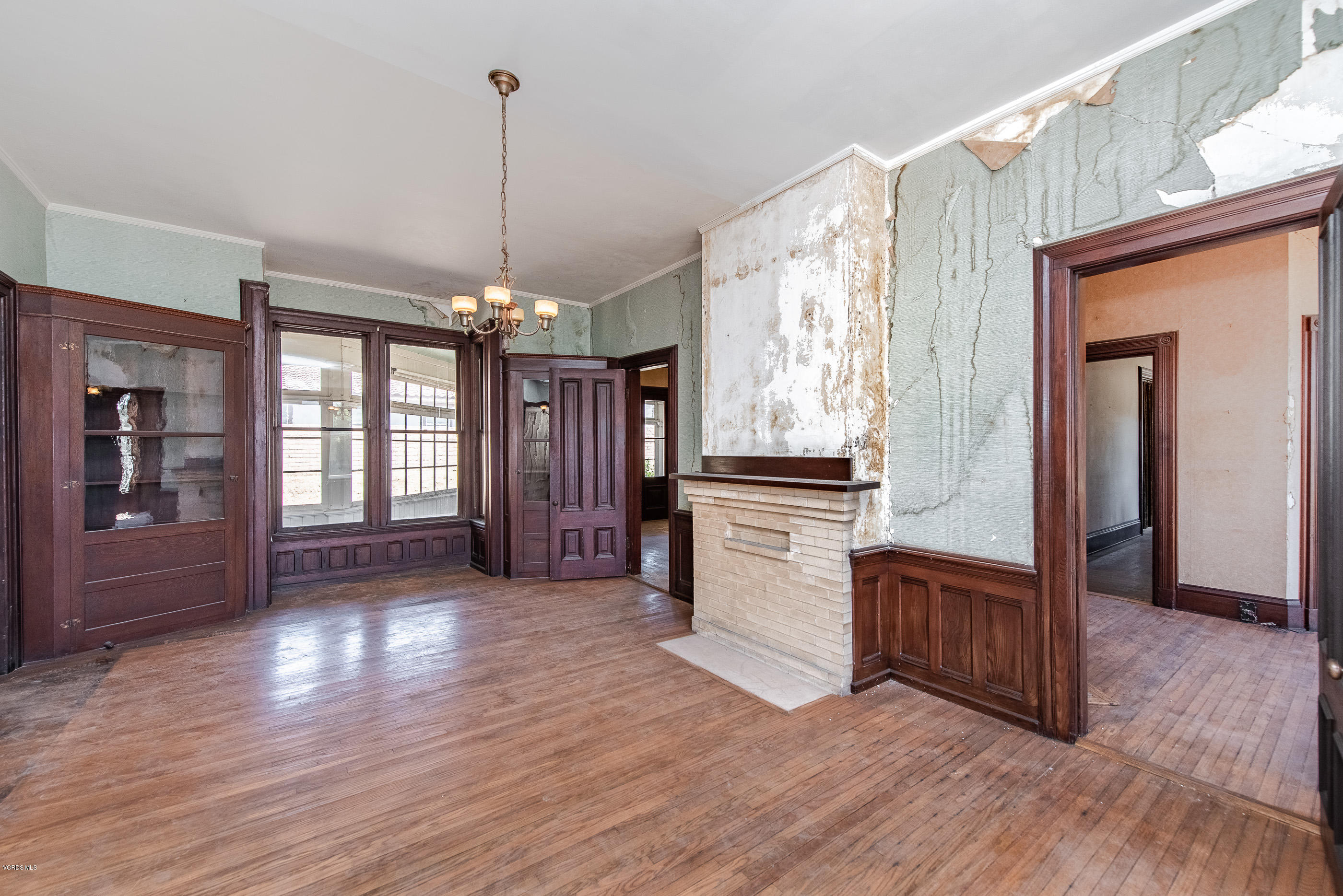 1226 Ojai Road Santa Paula, CA 93060 - Photo 14 of 73 1226 Ojai Rd Santa Paula-12