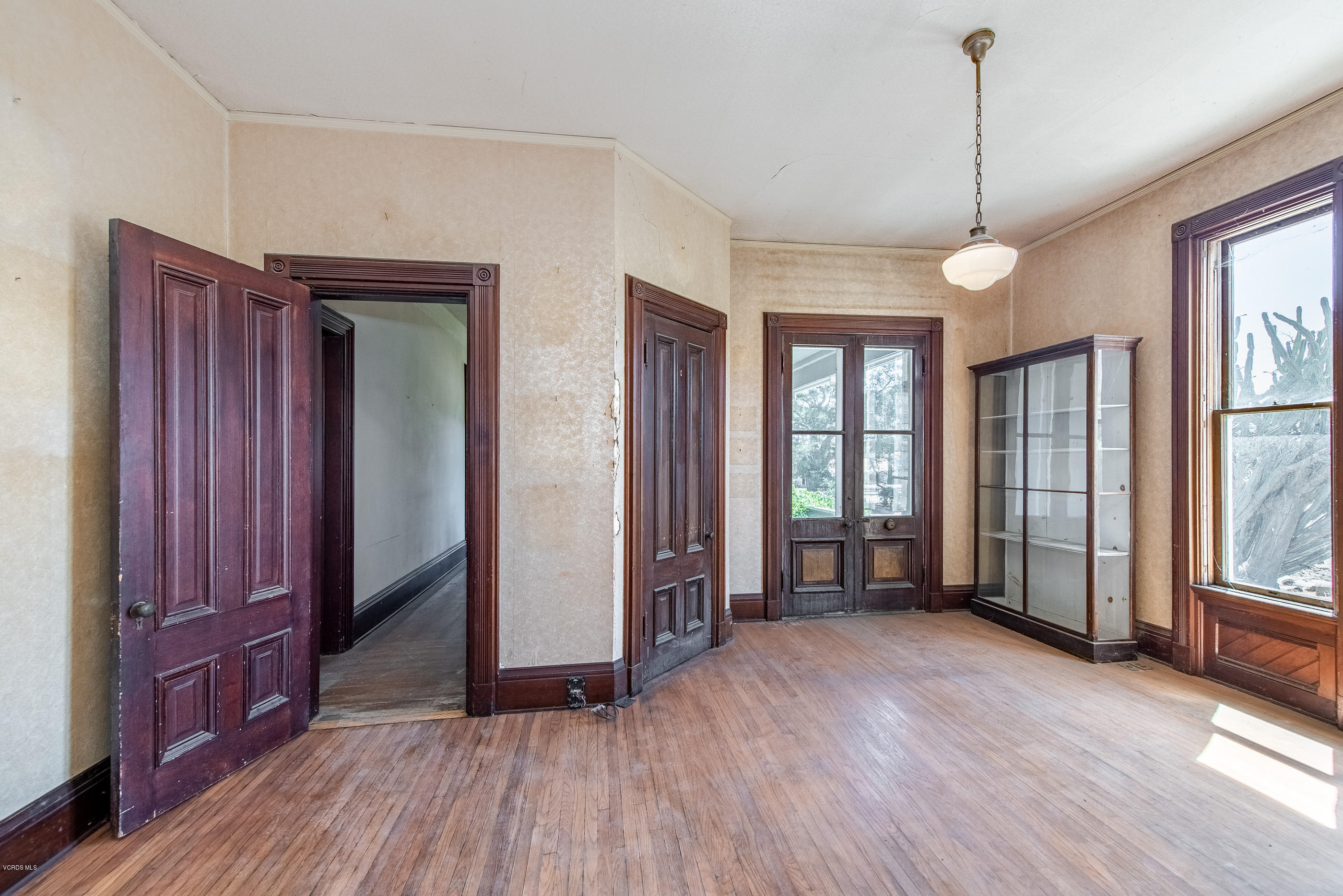 1226 Ojai Road Santa Paula, CA 93060 - Photo 15 of 73 1226 Ojai Rd Santa Paula-13