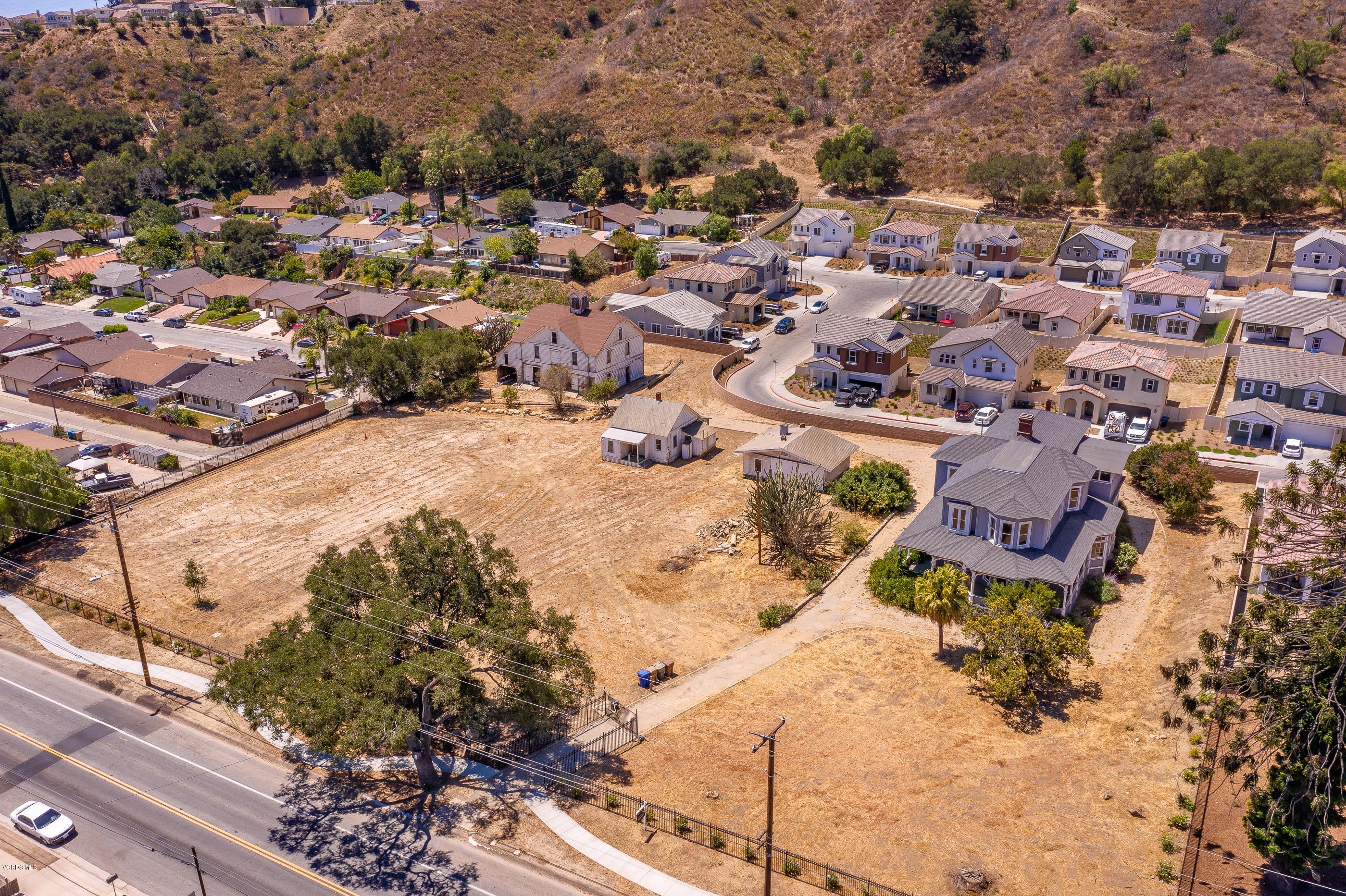 1226 Ojai Road Santa Paula, CA 93060 - Photo 71 of 73 a view of a city