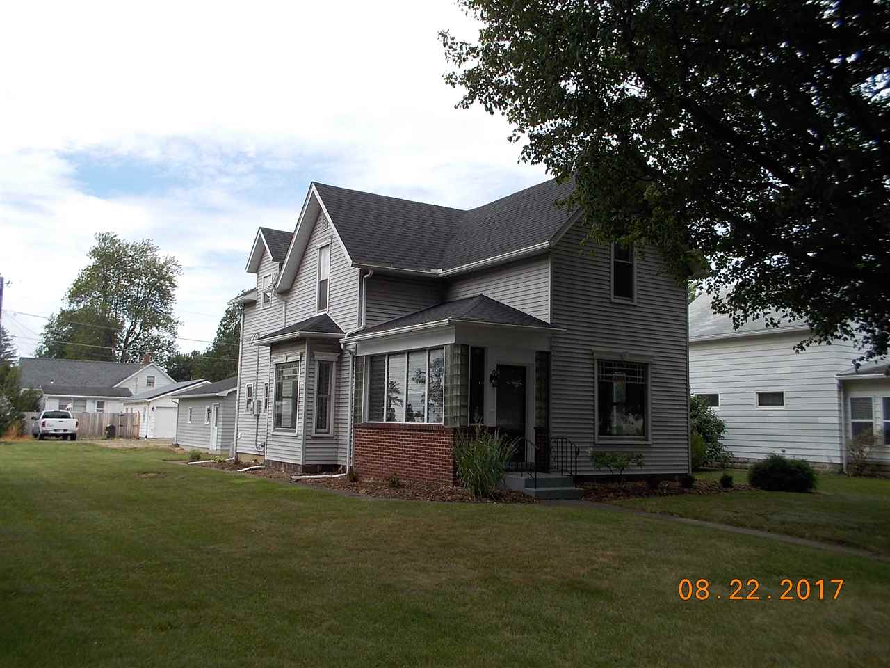 315 North 10th Street Decatur, IN 46733 - Photo 4 of 25