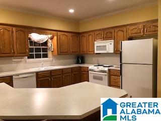 811 14th Lane Pleasant Grove, AL 35127 - Photo 10 of 31
