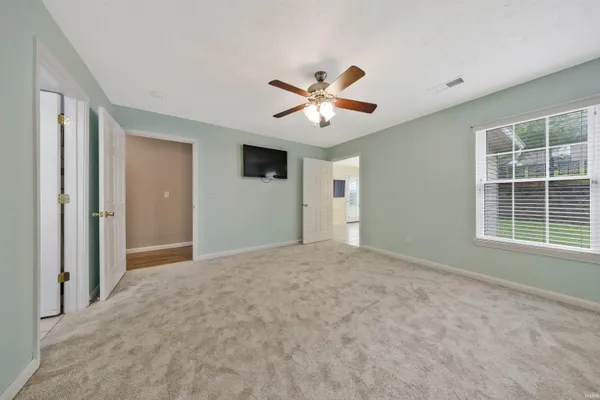 $209,900 | 4300 North Fulton Avenue, Evansville, IN 47710