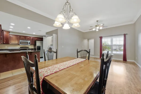 $209,900 | 4300 North Fulton Avenue, Evansville, IN 47710