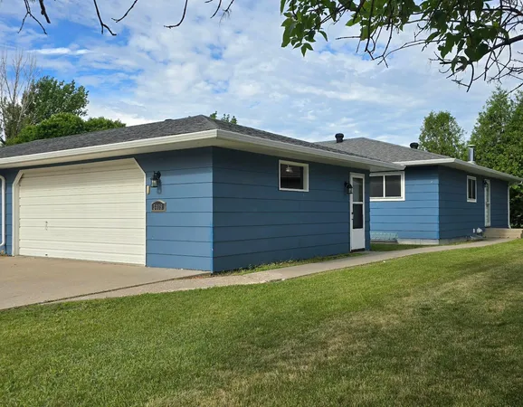 $234,900 | 3409 12th Street South, Moorhead, MN 56560