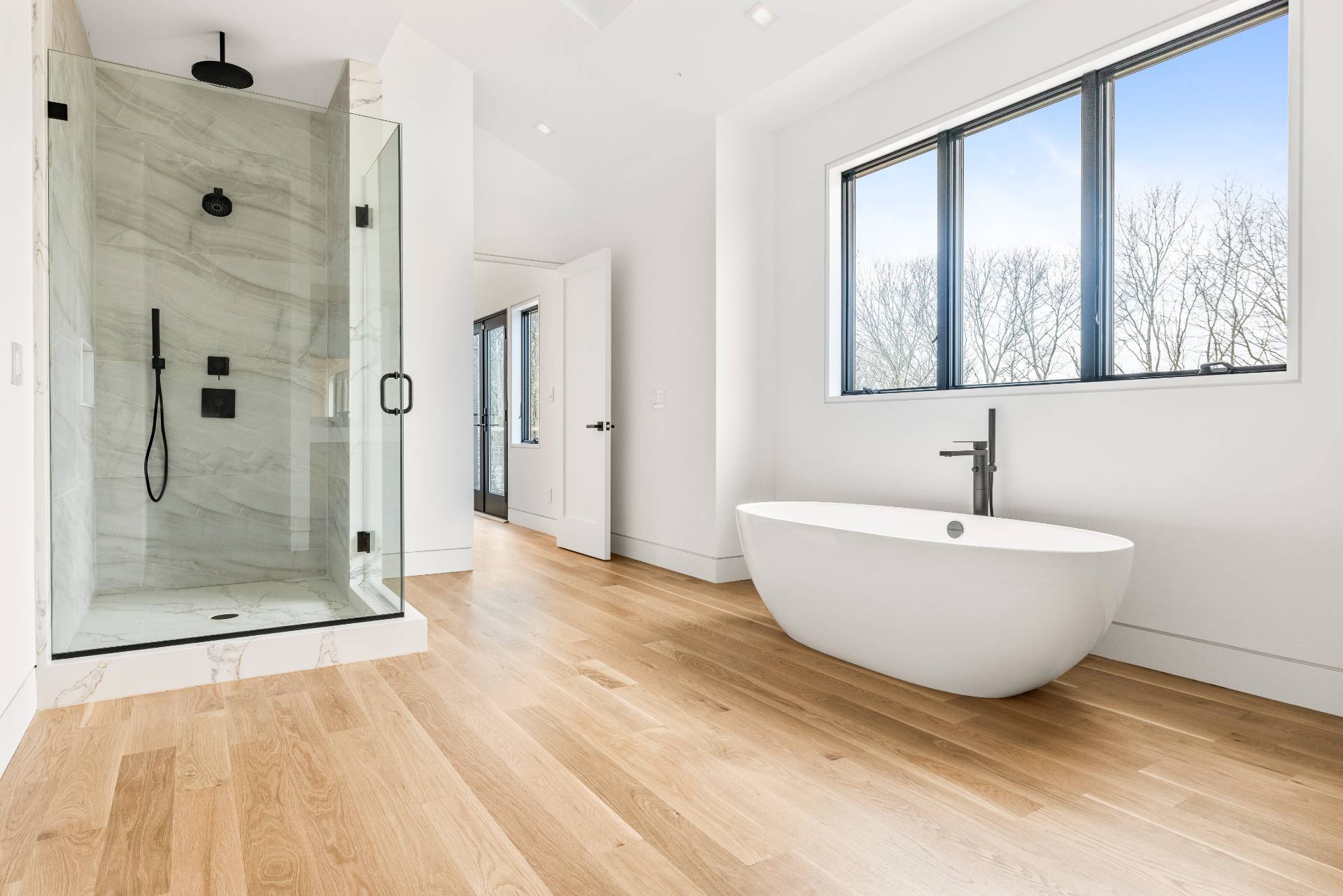 95 Highview Drive Sag Harbor, NY 11963 - Photo 11 of 22 a bathroom with a bathtub and shower