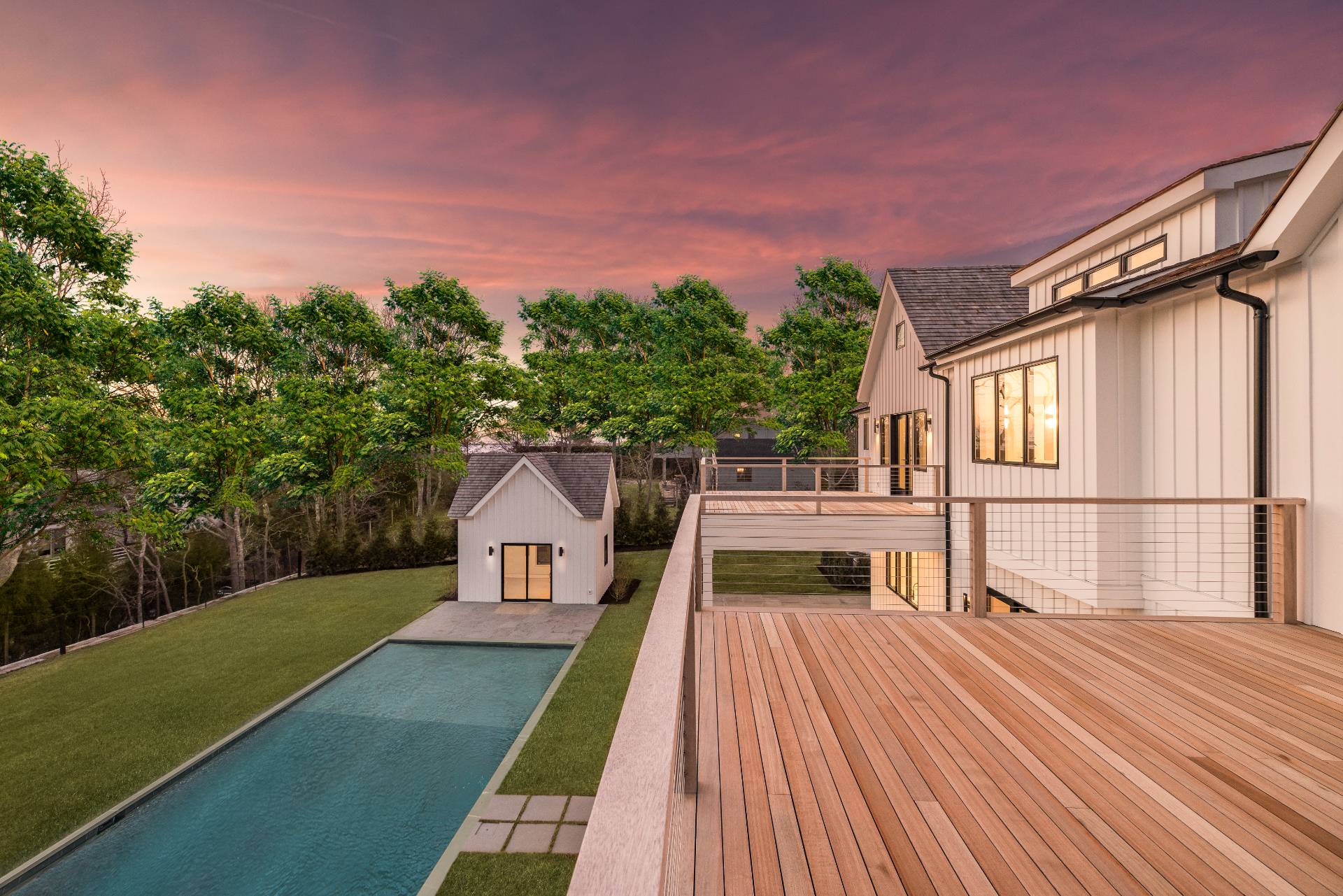 95 Highview Drive Sag Harbor, NY 11963 - Photo 20 of 22 a house view with a garden space