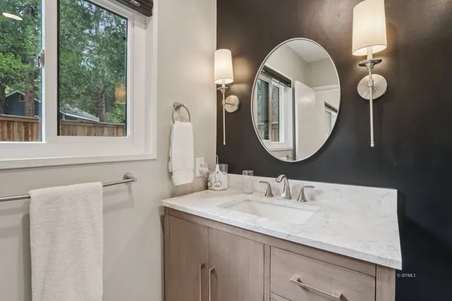 $495,000 | 25340 Marion Ridge Drive, Idyllwild-Pine Cove, CA 92549