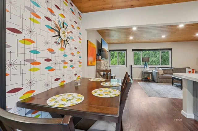 $495,000 | 25340 Marion Ridge Drive, Idyllwild-Pine Cove, CA 92549