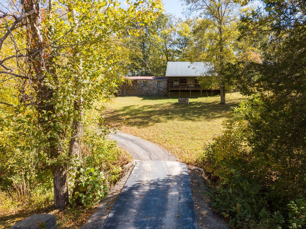 1531 Woods Ferry Road Gallatin, TN 37066 - Photo 5 of 68 Gallery Image 5