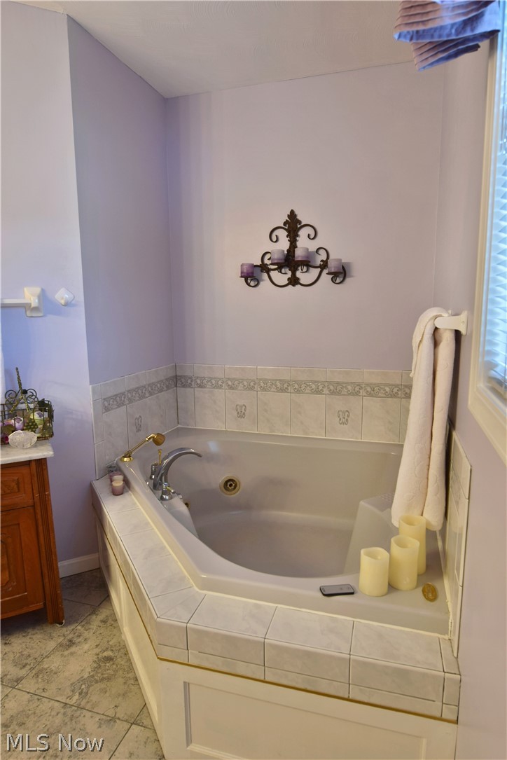 9875 Detwiler Road Canfield, OH 44406 - Photo 28 of 34 Gallery Image 28