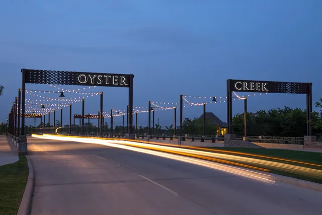 $1,169,355 | 822 Lily Haven Trail, Richmond, TX 77406