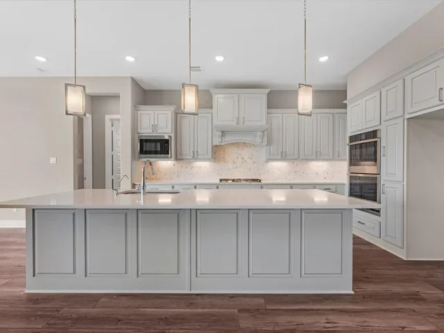 $1,169,355 | 822 Lily Haven Trail, Richmond, TX 77406