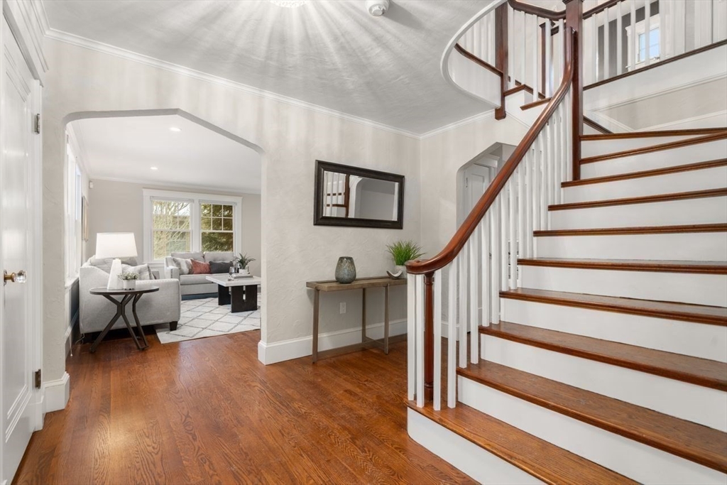 115 Clark Road Brookline, MA 02445 - Photo 18 of 37