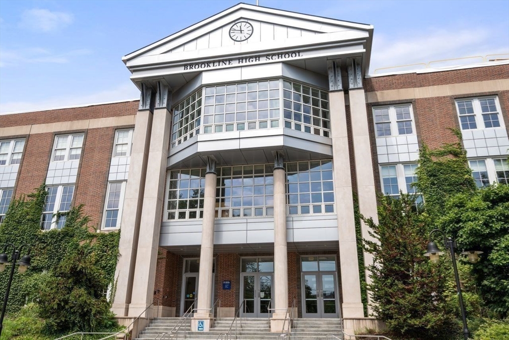 115 Clark Road Brookline, MA 02445 - Photo 31 of 37