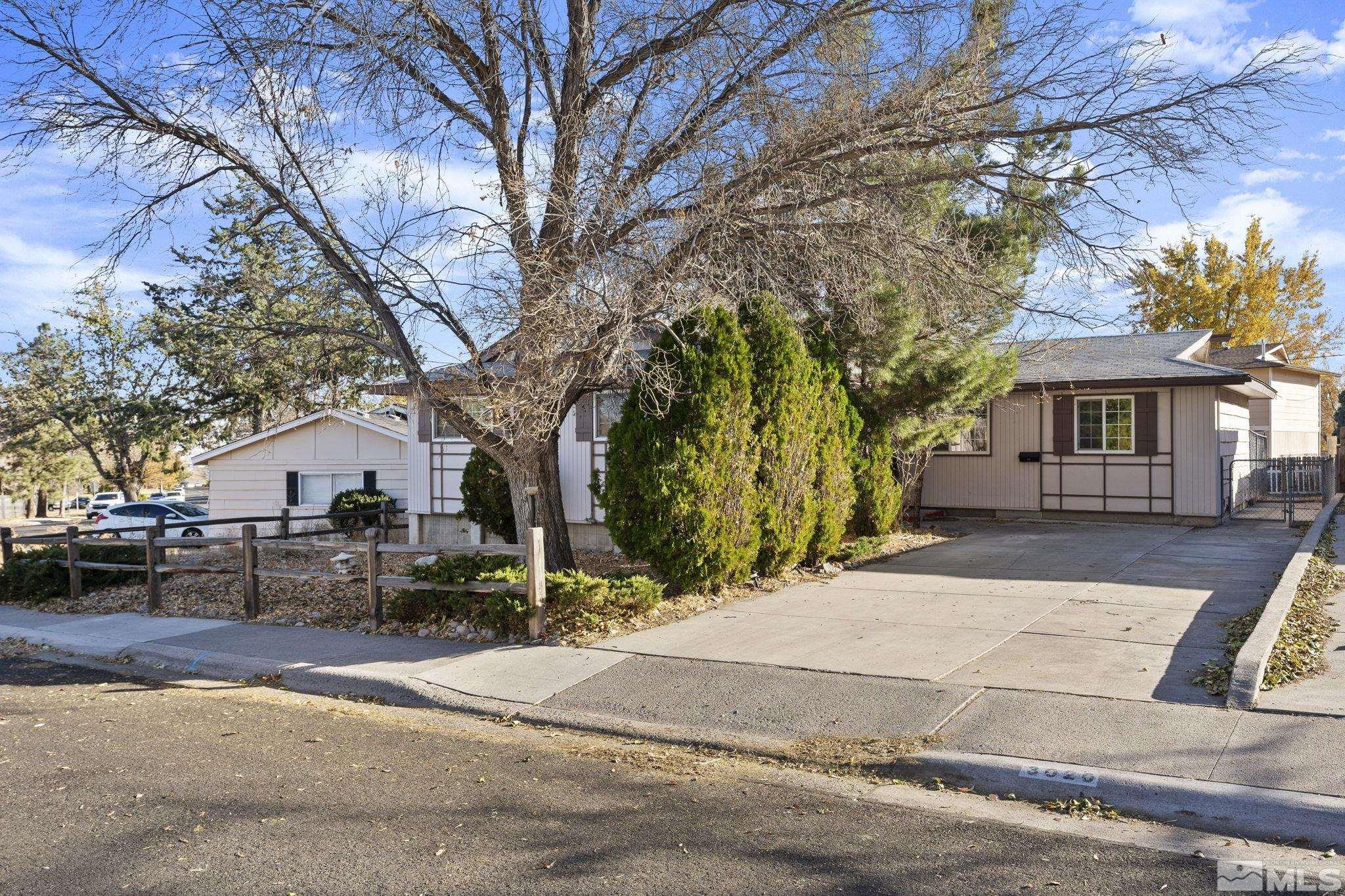 3020 Attridge Place Reno, NV 89503 - Photo 2 of 29 Photo 2