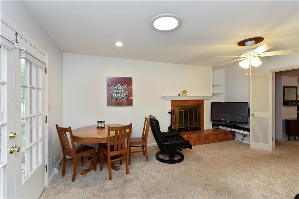 6015 Wexford Road Indianapolis, IN 46220 - Photo 9 of 25 Gallery Image 9