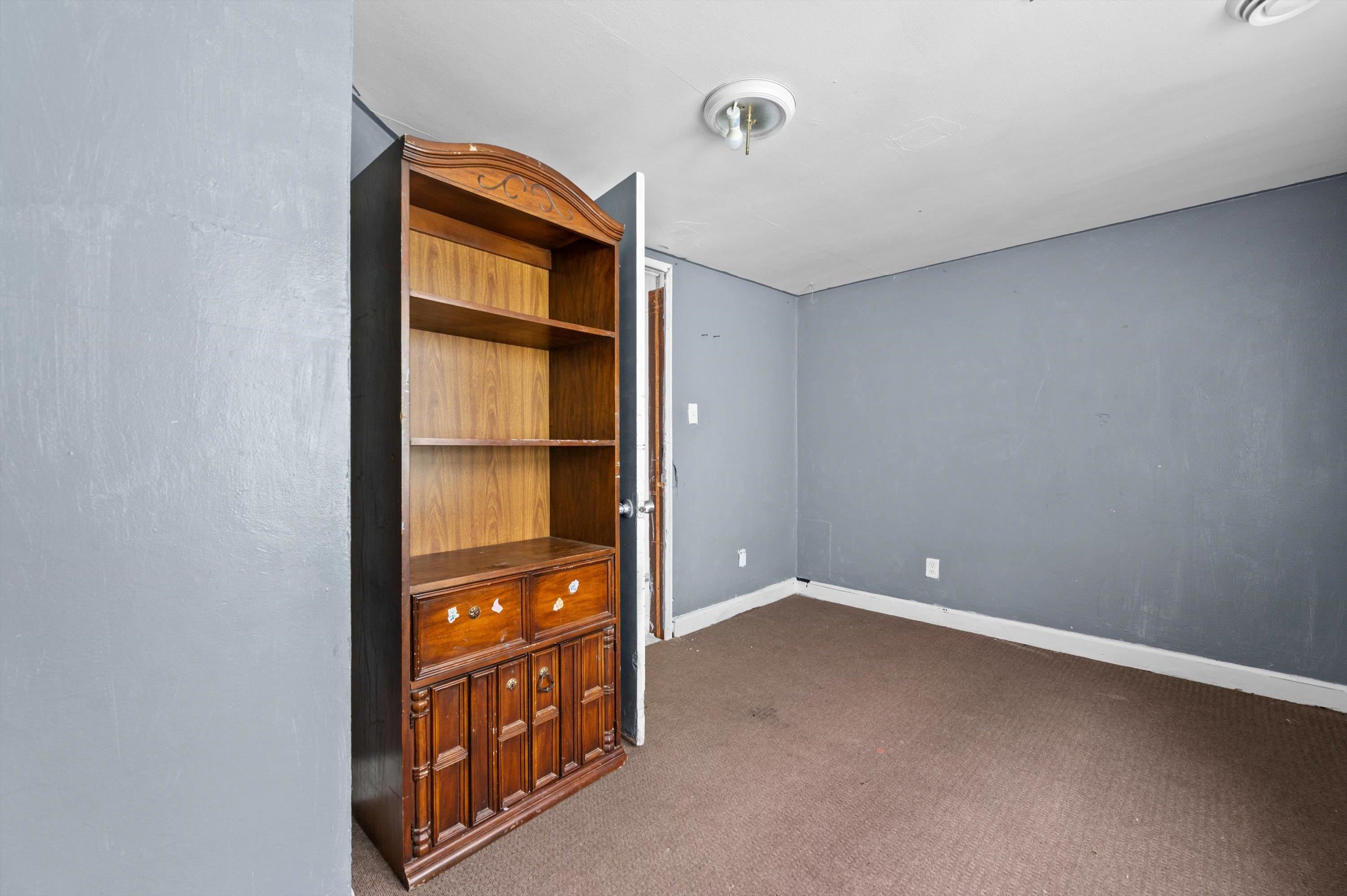 1016 South 35th Street Milwaukee, WI 53215 - Photo 18 of 21