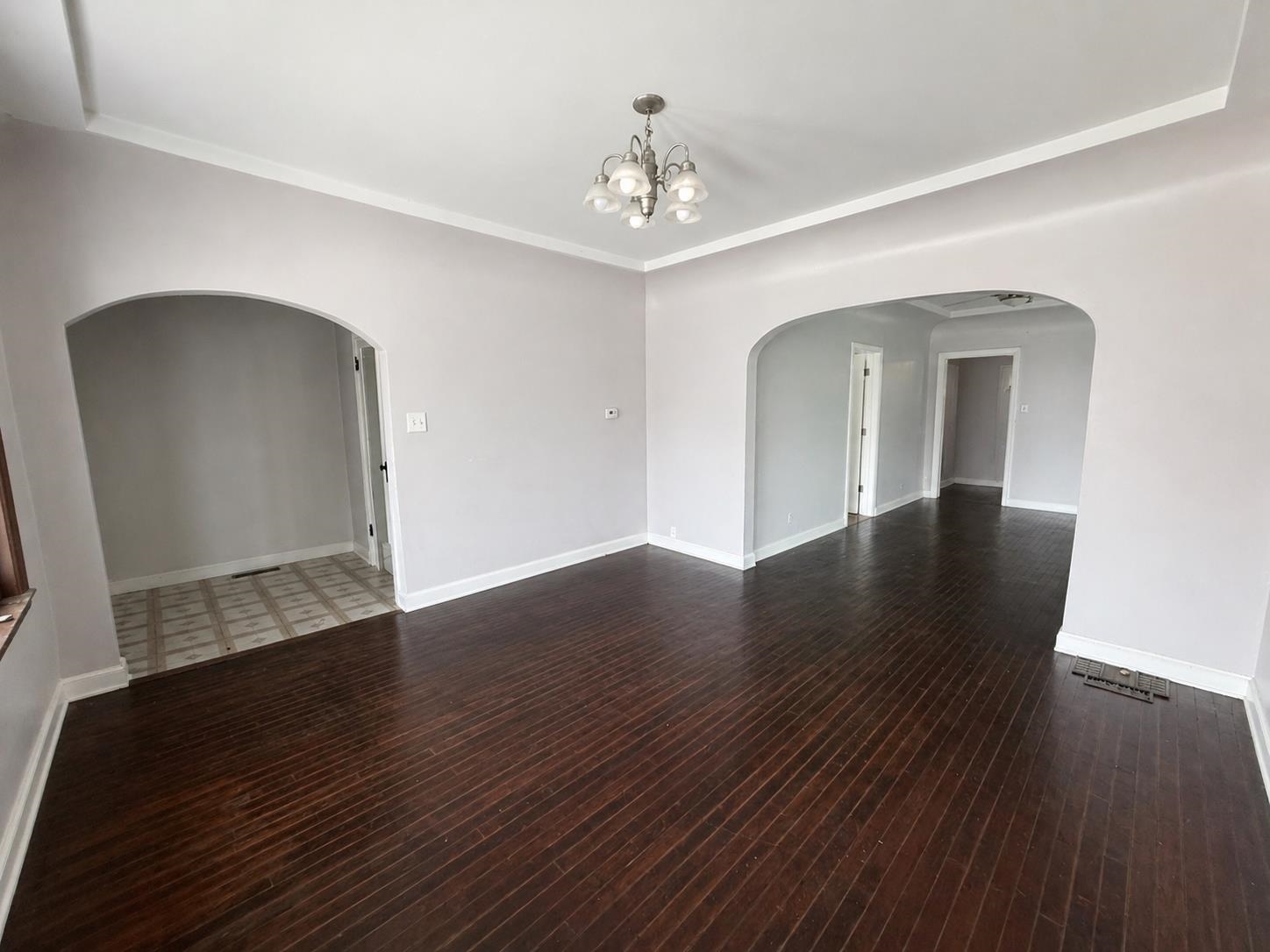 1016 South 35th Street Milwaukee, WI 53215 - Photo 2 of 21