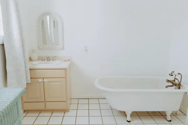 $600,000 | 23622 Fifth Avenue, Florala, AL 36442