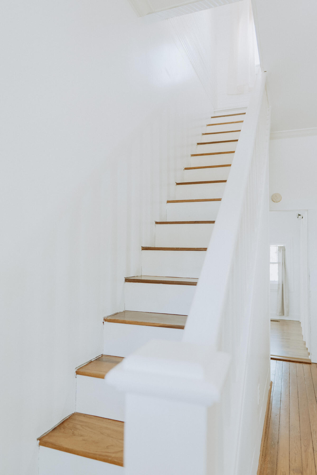 23622 Fifth Avenue Florala, AL 36442 - Photo 73 of 91 a view of entryway with stairs