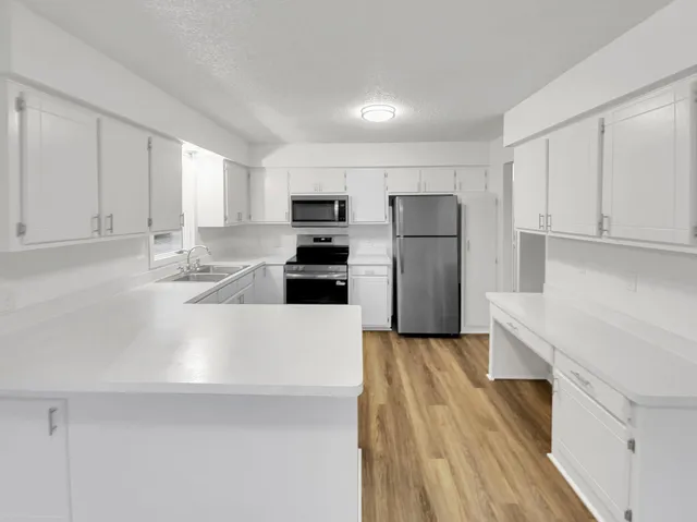 $365,000 | 8232 Sumter Avenue North, Brooklyn Park, MN 55445